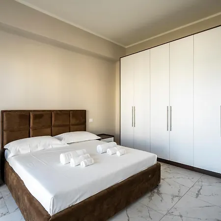 Maragliano Prestige - A Due Passi Dalla Tramvia Διαμέρισμα